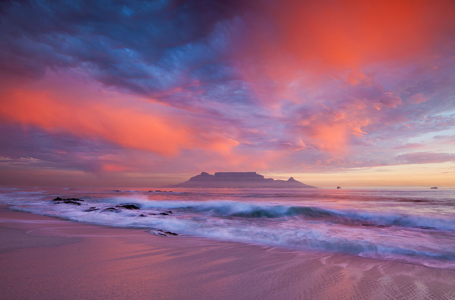 Table Mountain - Cape Town travel guide