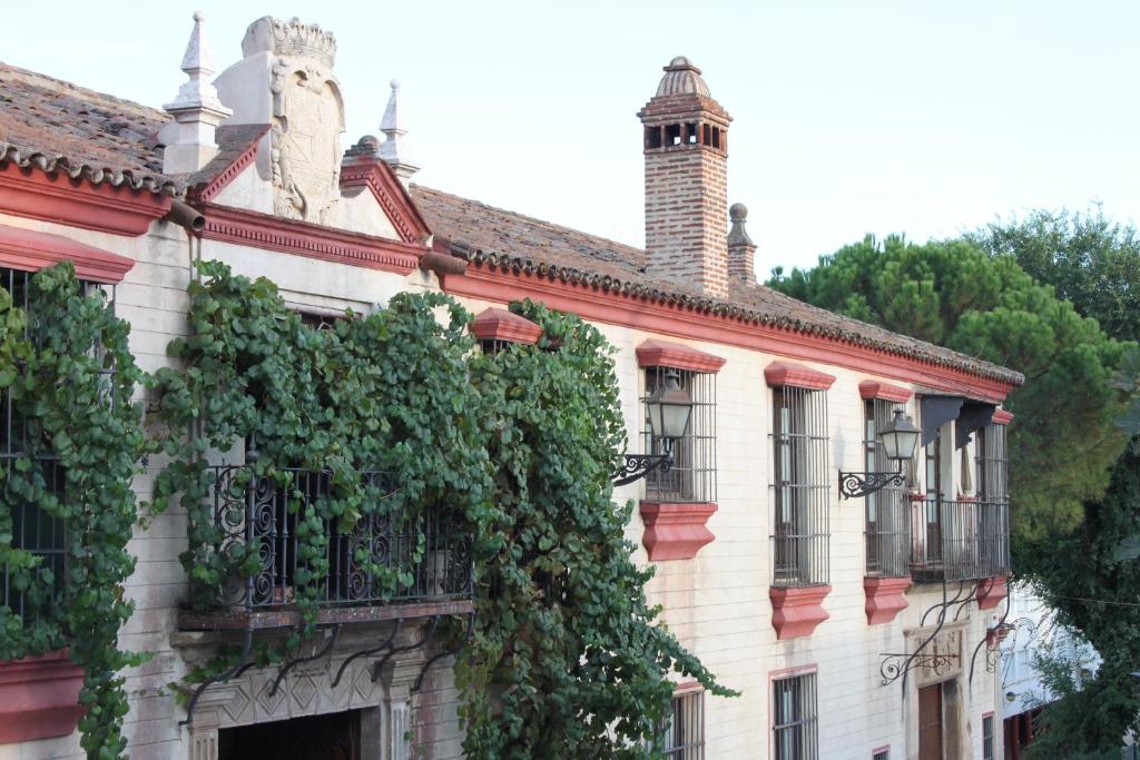Palacio de San Benito, Cazalla de la Sierra