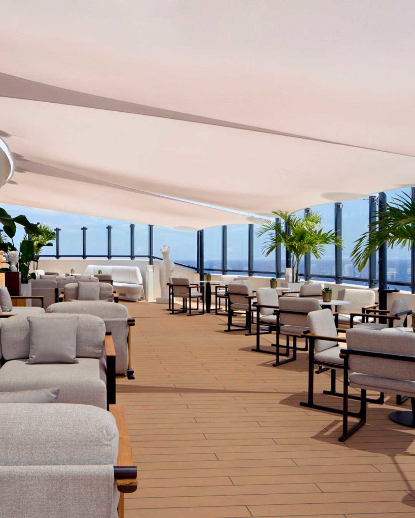 Luminara: the luxury superyacht